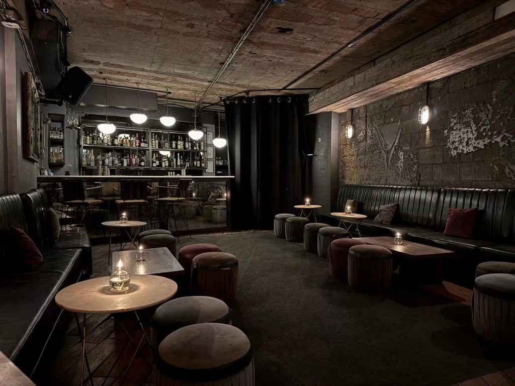 nye ideas for themed parties The Speakeasy/coctail bar at MNM