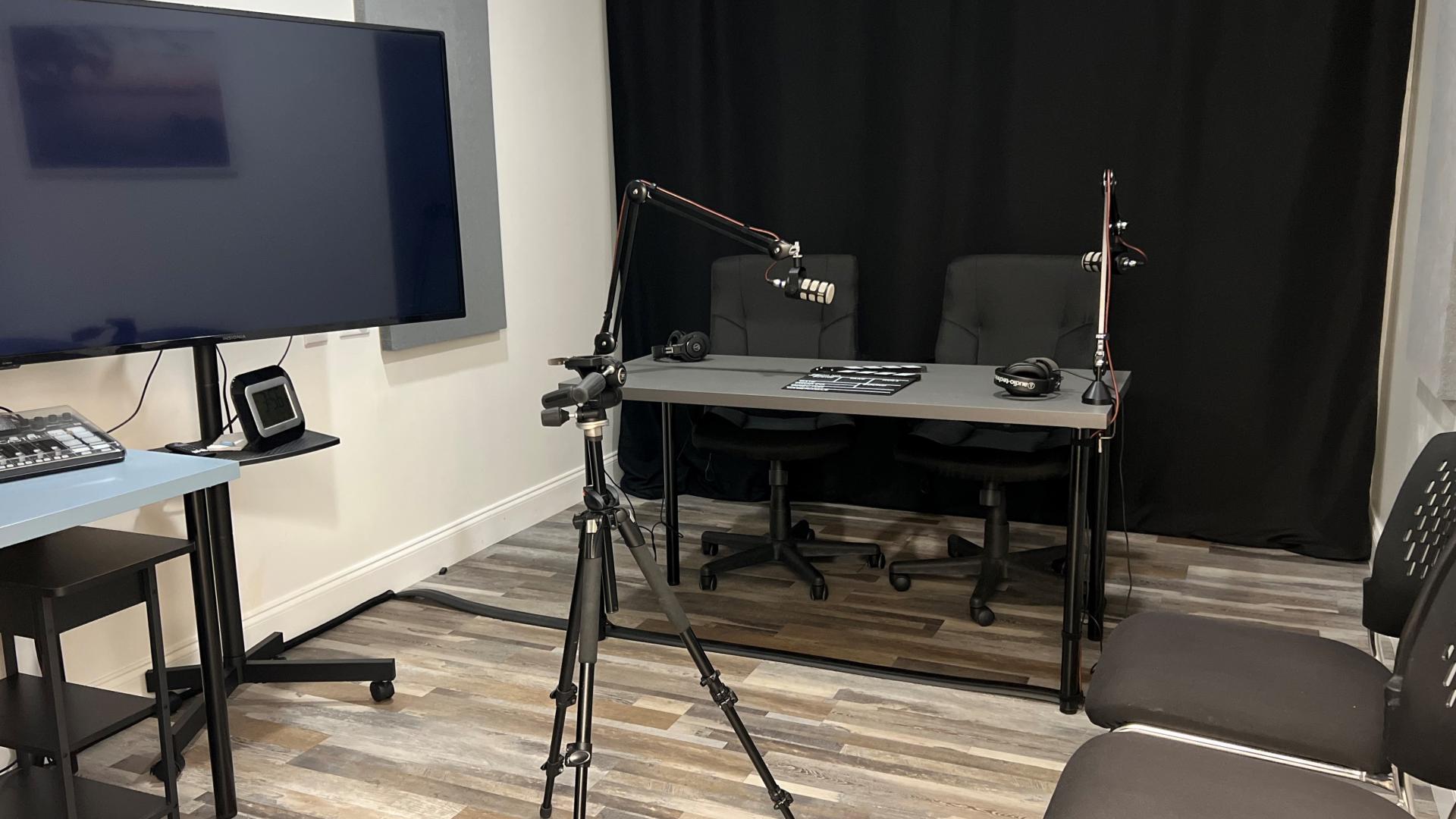 Podcast Studios for Rent in Miami, FL