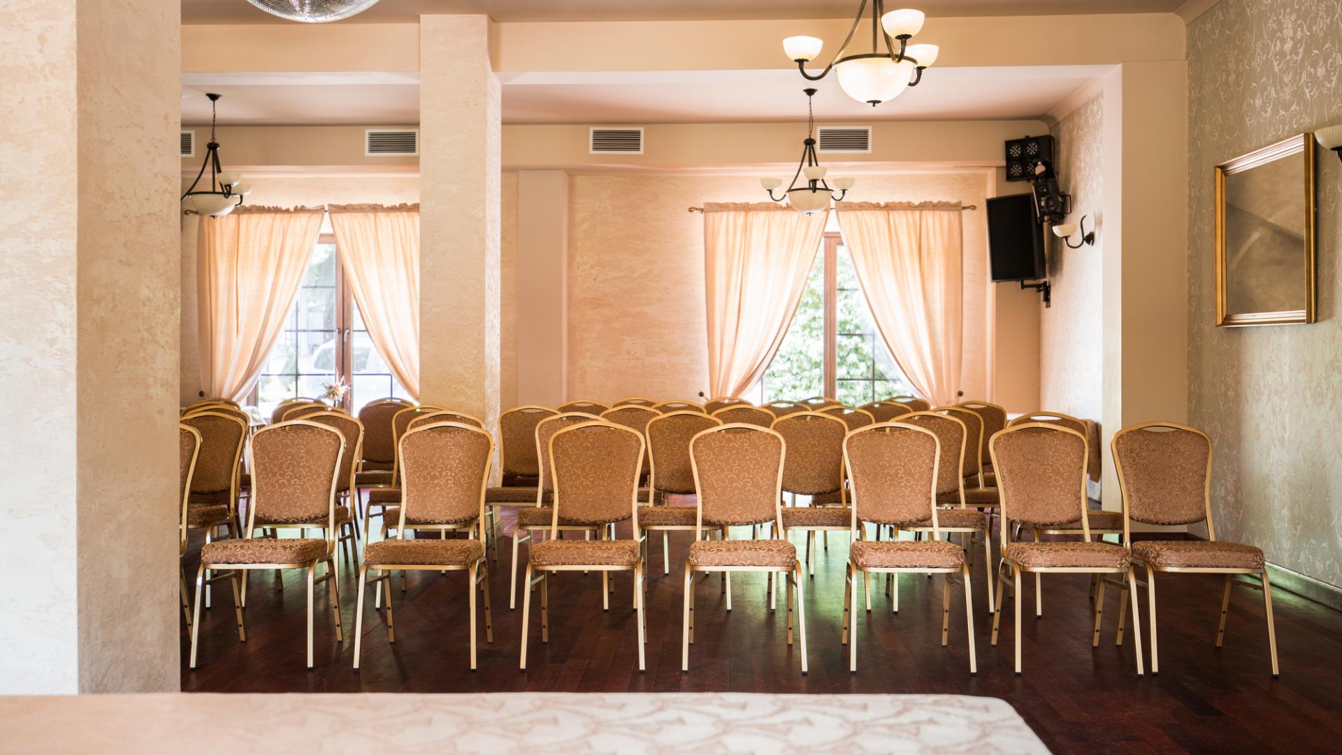 Function Rooms for Rent in Chicago, IL