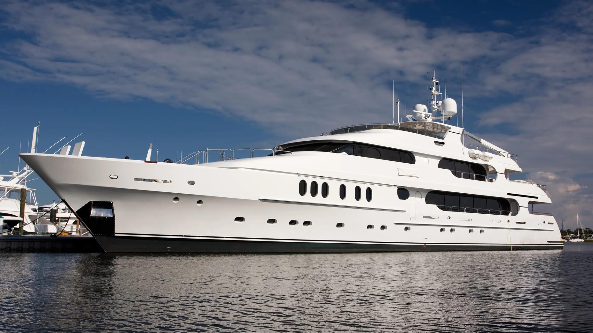 Private Yachts for Hire in Sydney