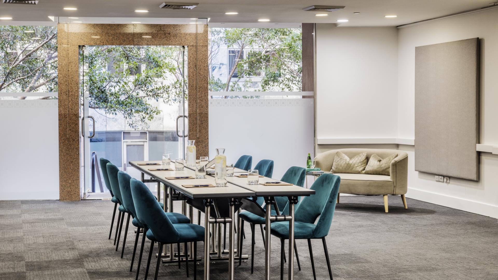 Small Conference Rooms for Hire in Sydney