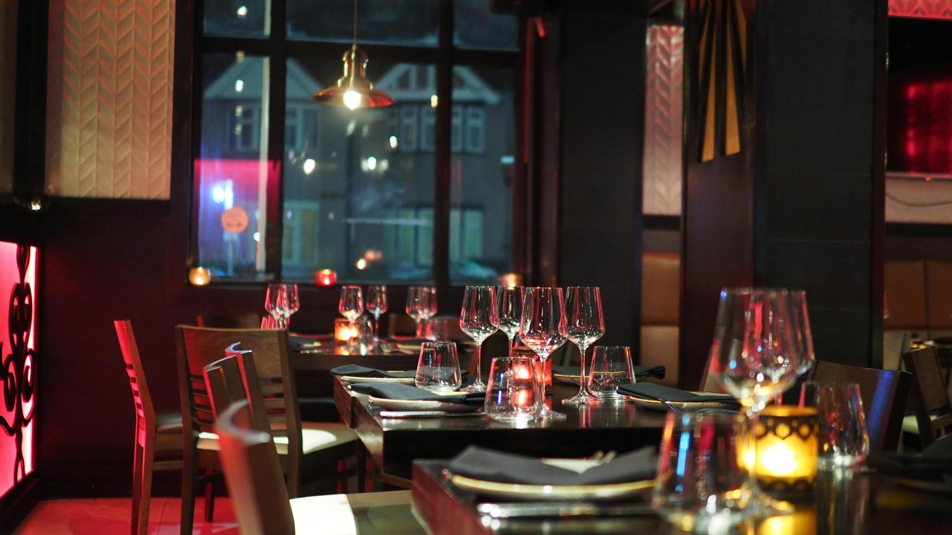 Restaurants with Private Rooms for Rent in Downtown Toronto, ON