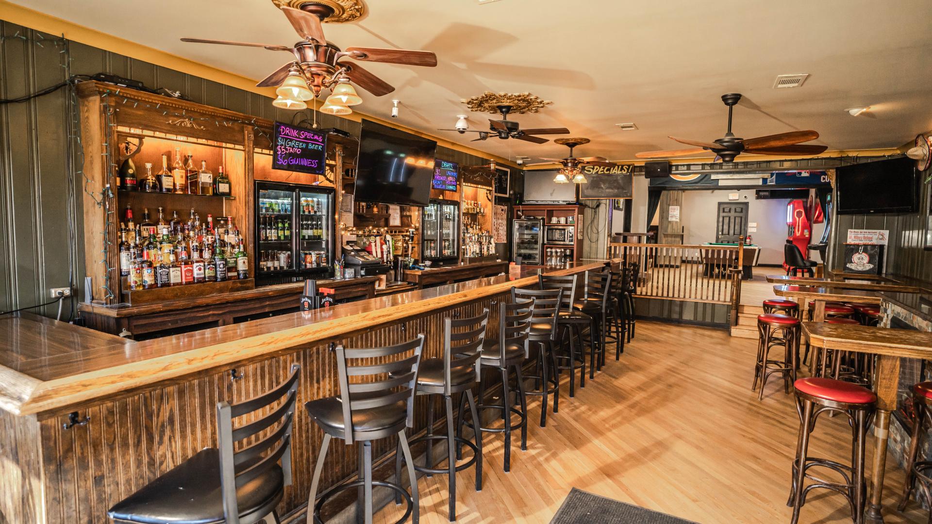 Bars for Groups for Rent in Chicago, IL