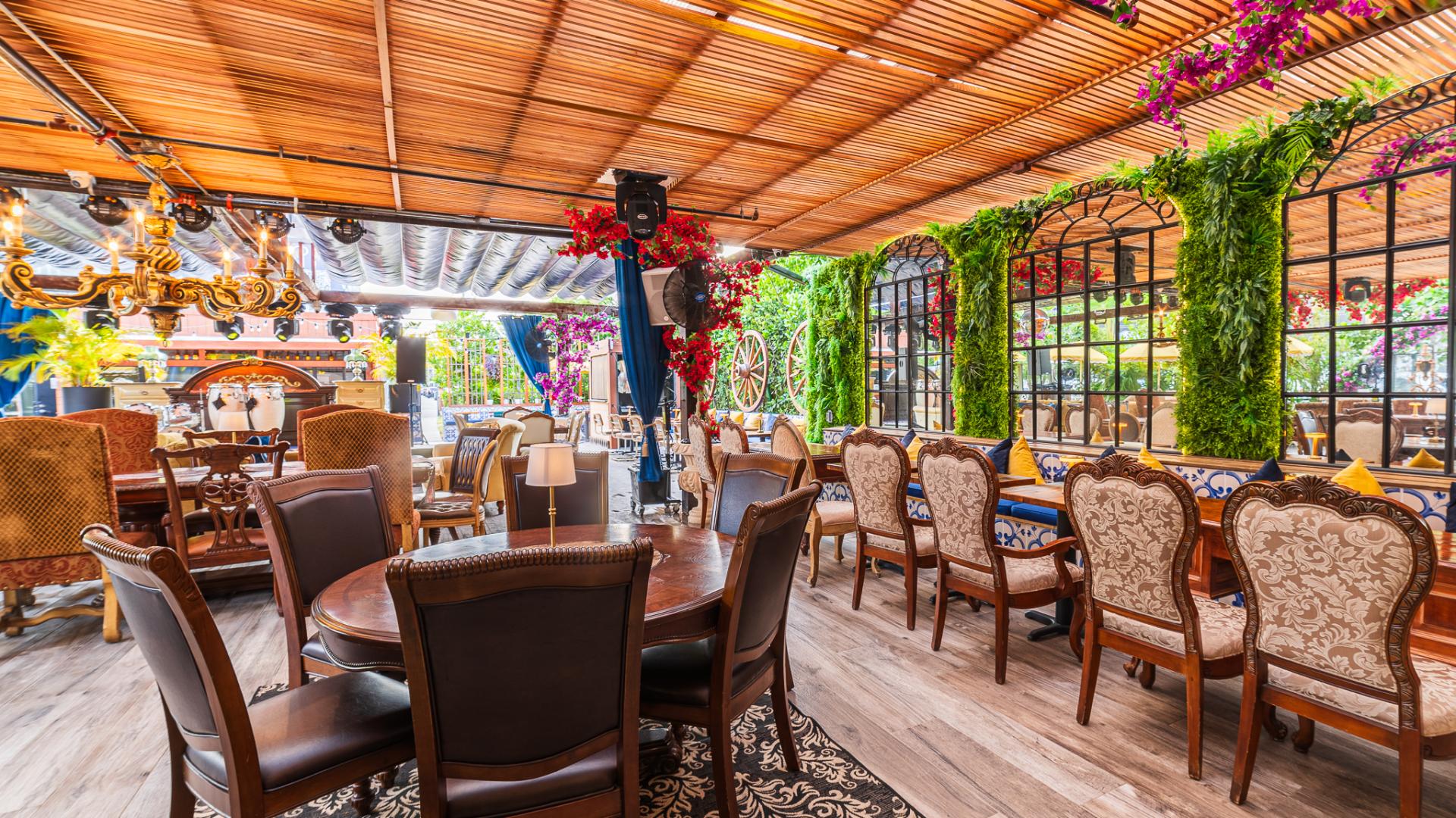 Restaurants for Group Dining for Rent in Miami, FL