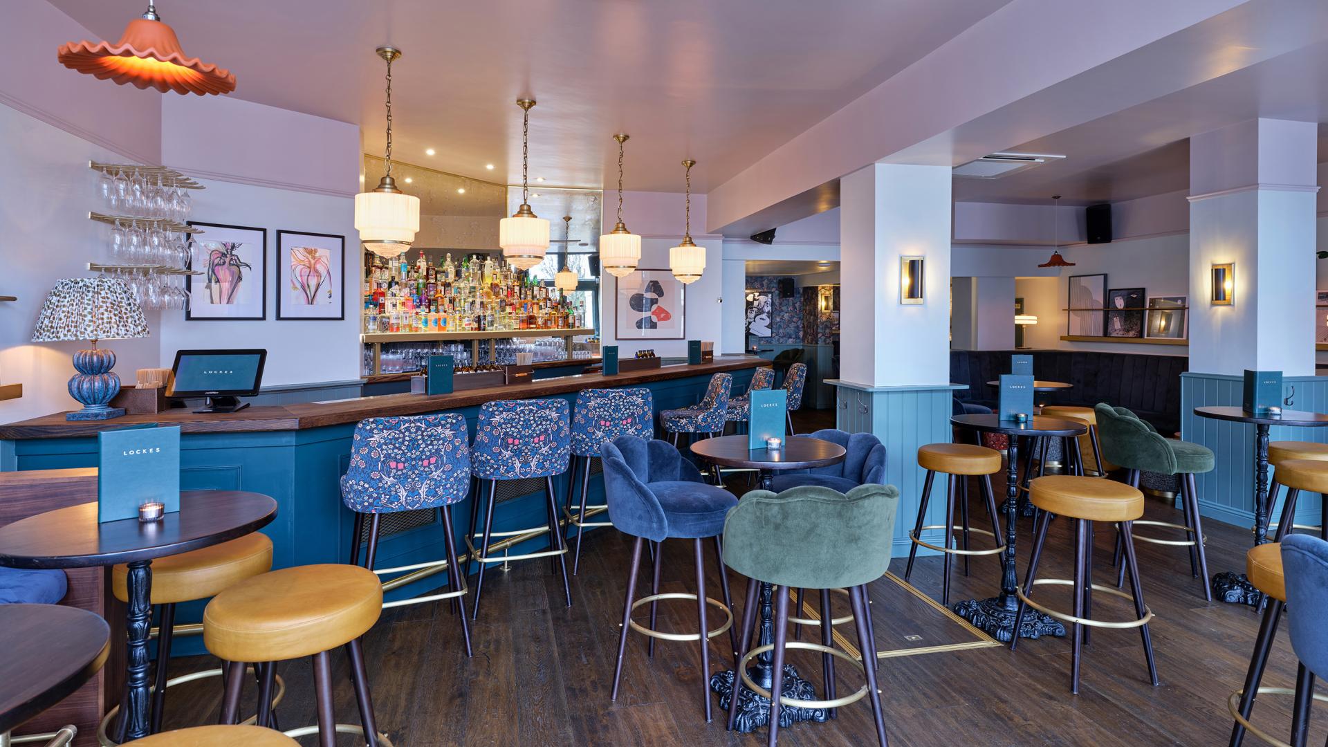 Pubs for Large Groups for Hire in Clapham, London