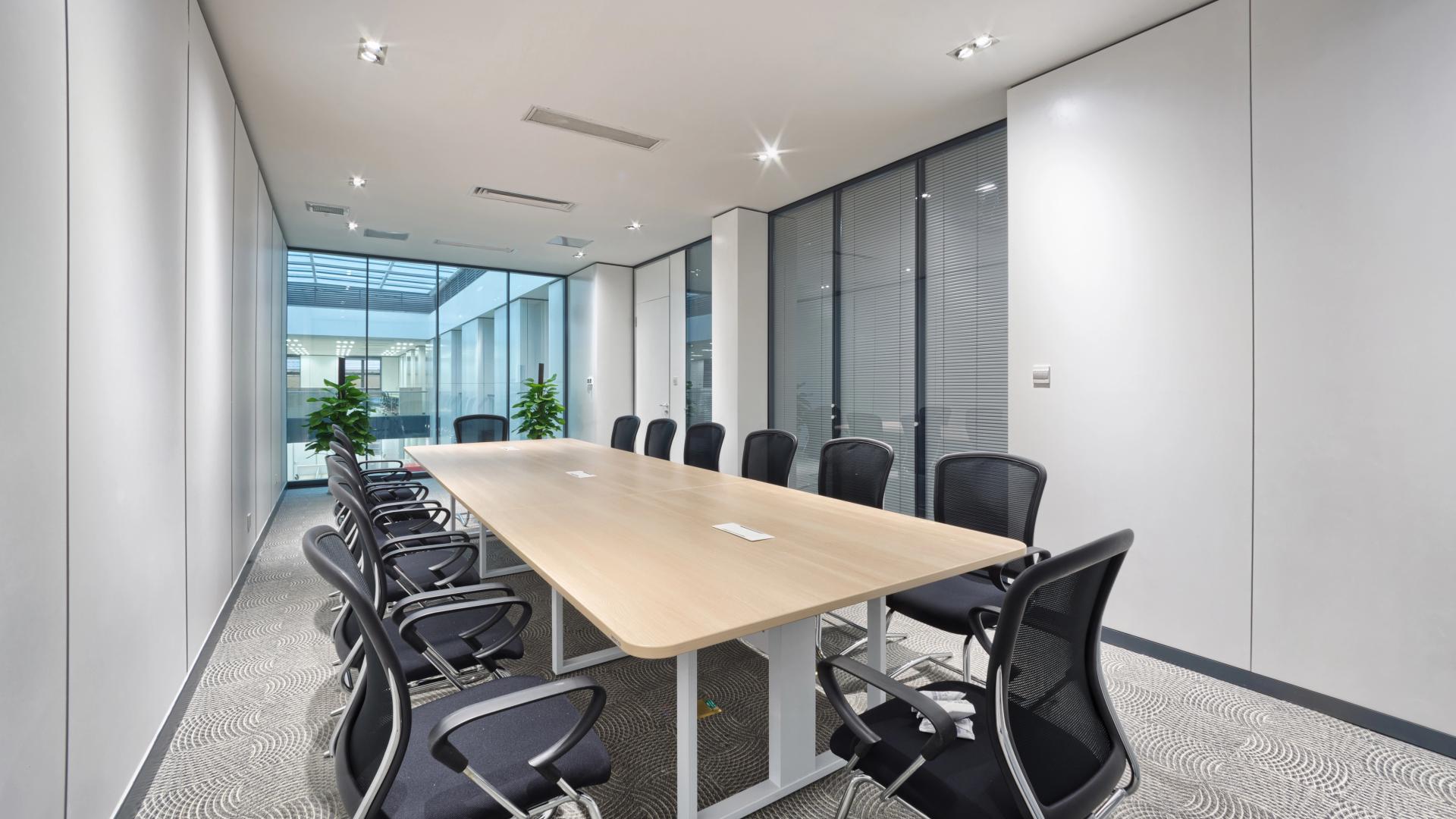 Small Meeting Rooms for Rent in Mississauga, ON