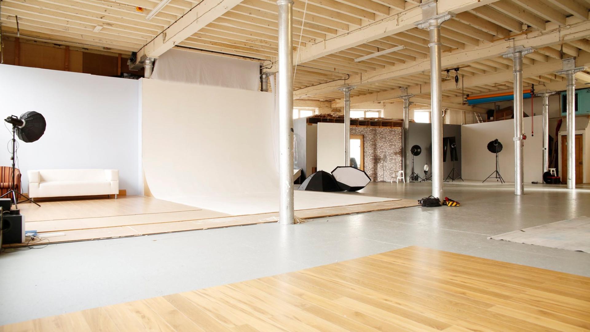 Photo Shoot Locations for Hire in Leeds