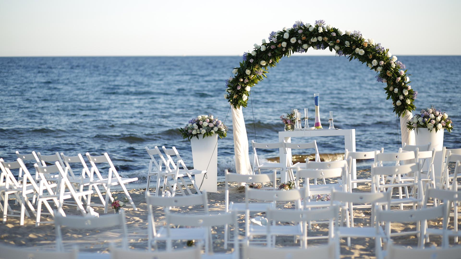 Beach Wedding Venues for Rent in Malibu, Los Angeles, CA