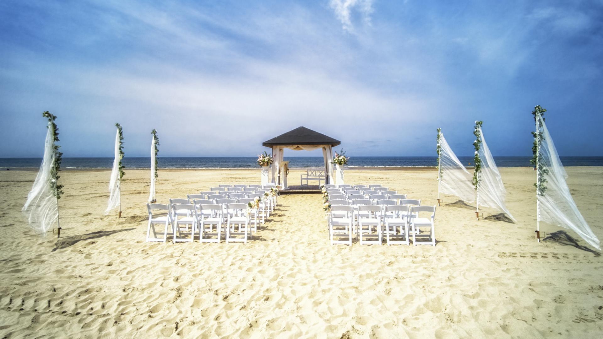 Beach Wedding Venues for Rent in Seattle, WA