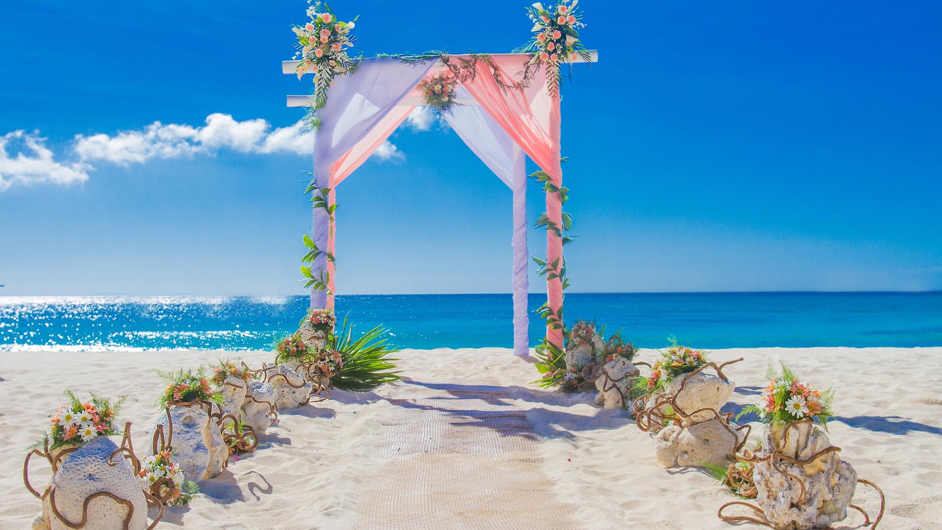 Beach Wedding Venues for Rent in Toronto, ON