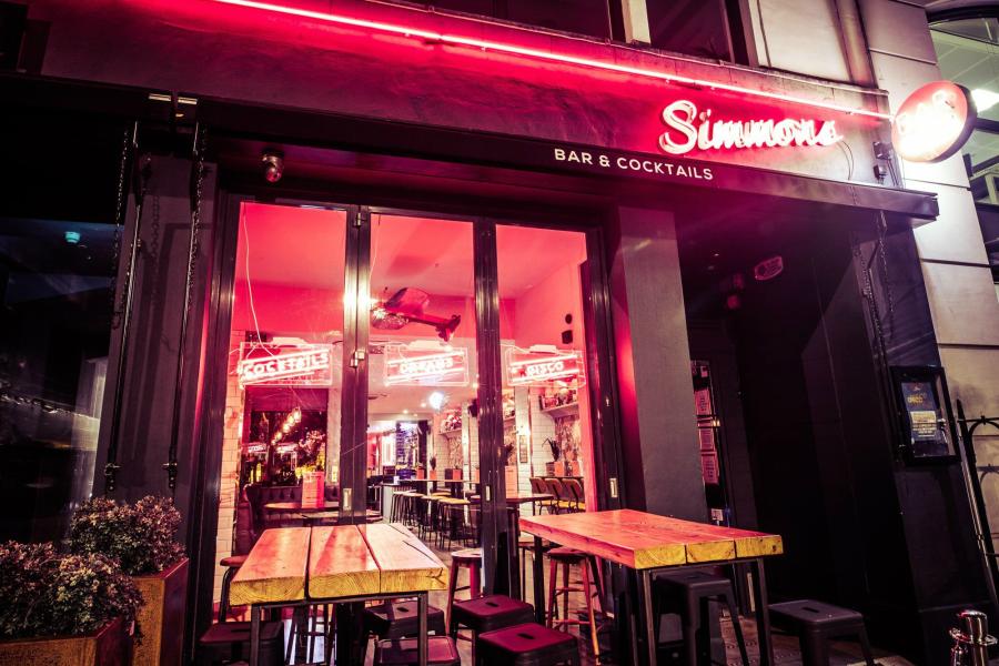 Simmons | Piccadilly Circus - Event Venue Hire - London - Tagvenue.com