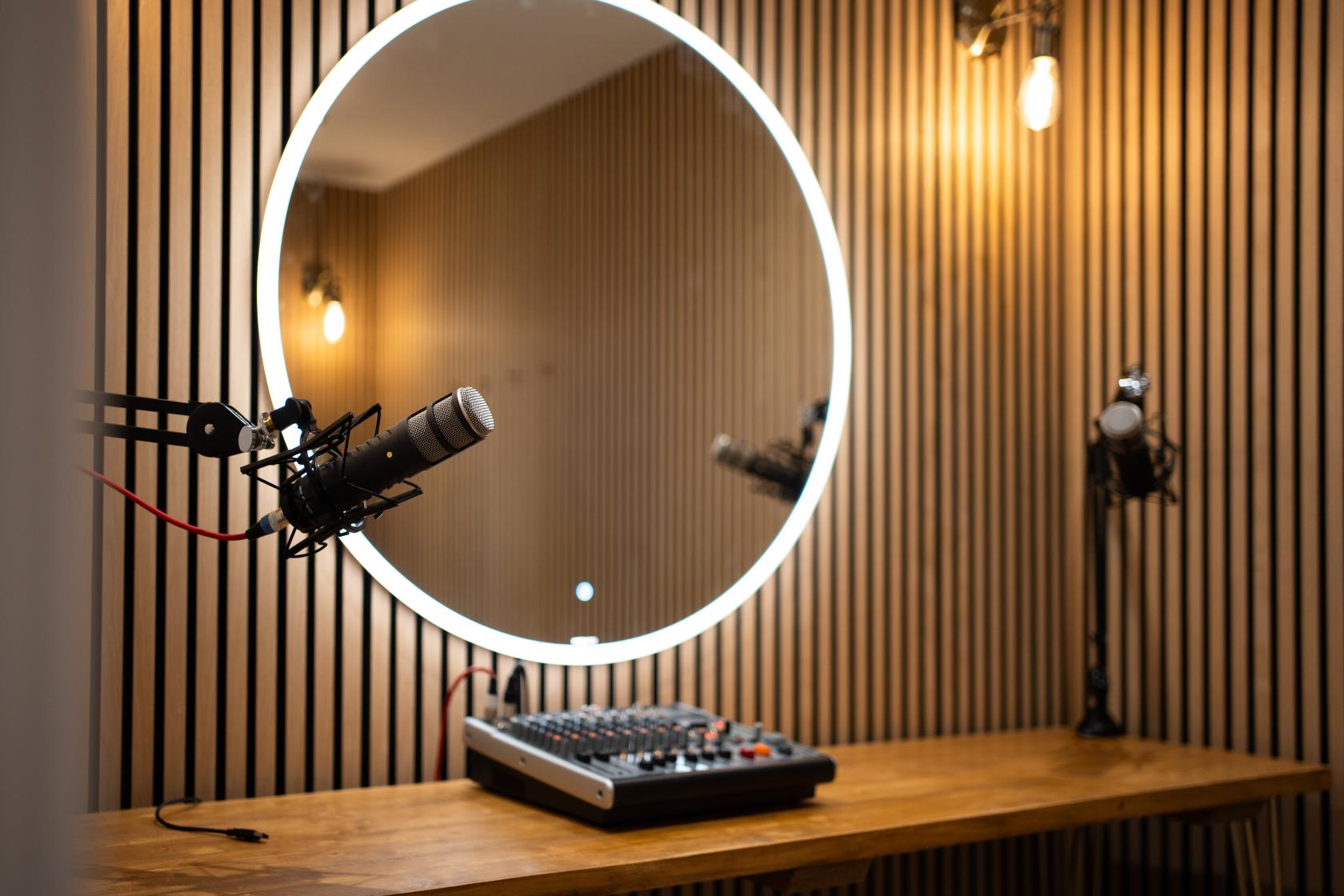 Audio Booth - Flux Studio - Event Venue Hire - Tagvenue.com