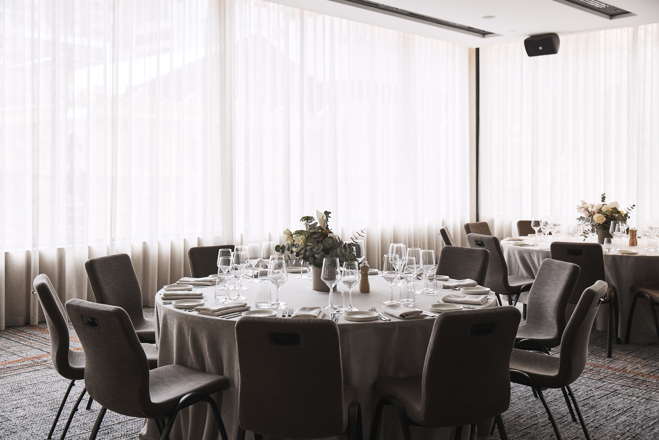 meeting-place-rydges-melbourne-event-venue-hire-tagvenue