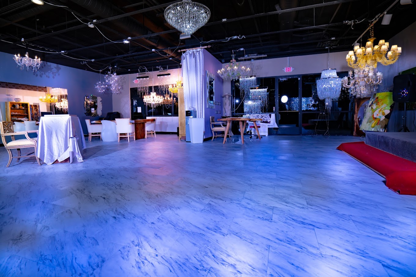 small-event-room-royal-crystal-event-center-event-venue-rental